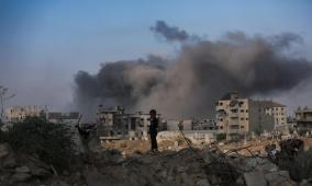 الاحتلال يواصل خرق اتفاق وقف إطلاق النار بقصف مناطق عدة بقطاع غزة