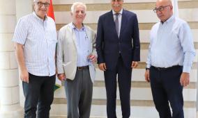 عورتاني يستقبل وفد مؤسسة الدراسات الفلسطينية ويبحثان آفاق التعاون في البحث والأرشفة الرقمية