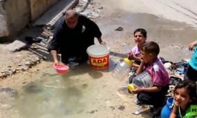 تقرير خاص| محمود شحدة... ستيني من غزة يقاوم المرض والماء الملوث في خيمة النزوح