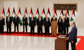 مركز الاتصال الحكومي: تعديل وزاري في حقيبتي المالية والنقل والمواصلات