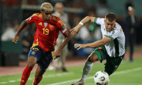 منتخب إسبانيا يبعد يامال ويهاجم برشلونة