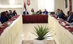 المدرسة الوطنية الفلسطينية للإدارة تختتم دورة تدريبية حول ترتيبات العمل عن بُعد