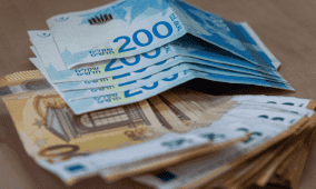 خفض سقف استخدام النقد.. نزوح نحو السوق السوداء أم إزاحة باتجاه تحريك العجلة الاقتصادية؟