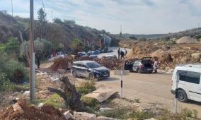 الاحتلال يواصل إغلاق بلدة الزاوية غرب سلفيت بالسواتر التربية لليوم السادس على التوالي