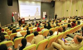 الجامعة العربية الأمريكية الأولى فلسطينيا والرائدة عربيا في إطلاق الجيل الأول من الوكلاء الرقميين (AI Avatars)