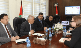 وزير التربية والتعليم العالي يلتقي وفداً من البنك الدولي