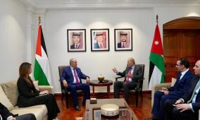 الشيخ يبحث مع الصفدي تثبيت وقف إطلاق النار في غزة ووقف التصعيد الإسرائيلي بالضفة