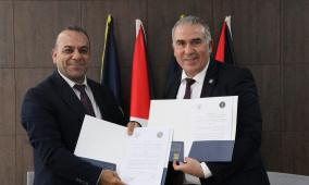 الاتحاد العام للكتاب والأدباء الفلسطينيين والكلية العصرية الجامعية يوقعان اتفاقية تعاون ثقافي وبحثي