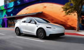 «تسلا» تعتمد نموذج الدفع مقابل القيادة الذاتية الكاملة