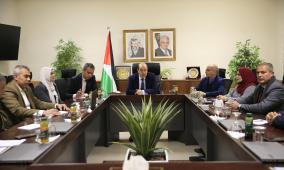 أبو زيد يقود اجتماعاً استراتيجياً لمدربي مدراء الفئة الأولى لتحديث المناهج التدريبية