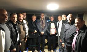 إدارة نادي قلقيلية الأهلي في زيارة للرياضي المخضرم غسان ولويل