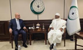 الهباش يُطلع الأمين العام لمنظمة التعاون الإسلامي على تطورات القضية الفلسطينية
