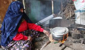 خاص| أزمة الغاز تتفاقم في غزة مع اقتراب رمضان والأهالي بين نار الحطب وشح الإمدادات