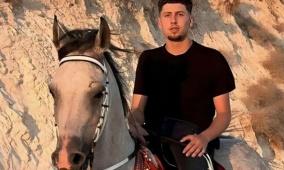 استشهاد شاب برصاص مستوطنين في قرية مخماس بالقدس