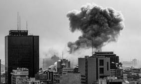 اليوم الرابع للحرب: غارات إسرائيلية وأميركية وهجمات إيرانية واسعة