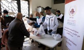 وجبات إفطار وسلال غذائية .. وكالة بيت مال القدس تواصل حملتها للمساعدة الاجتماعية في القدس