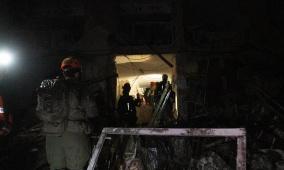 هجمات صاروخية إيرانية متتالية وإسرائيل تستهدف مواقع إنتاج صواريخ باليستية