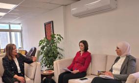 وزيرة شؤون المرأة تبحث مع سكرتارية تنسيق المساعدات (LACS) مواءمة تدخلات المانحين مع الأولويات الوطنية