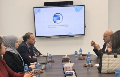 الاتحاد العام للصناعات يبحث مع الشركة الفلسطينية لخدمات الدفع وتعزيز استخدام منصة E-SADAD