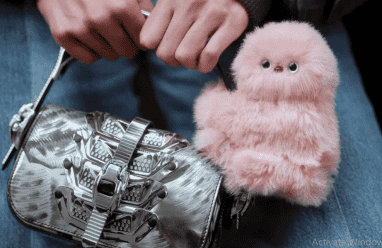 بعد «لابوبو»… «ميرومي» الروبوت العاطفي يتصدر مشهد الموضة عالميًا في 2026