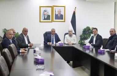 رئيس الهيئة العامة للشؤون المدنية الوزير أيمن قنديل يلتقي ملتقى رجال أعمال نابلس