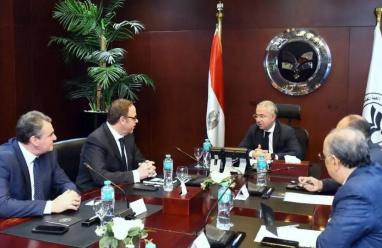 مصر تنشئ أول مصنع لإنتاج سيانيد الصوديوم في الشرق الأوسط