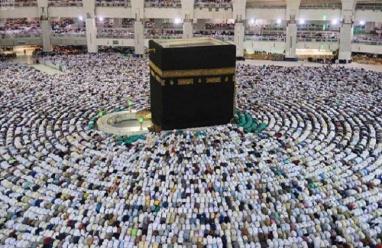 جدول صلاتي التراويح والتهجد في المسجد الحرام رمضان 1447