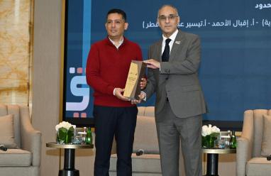 الأمين العام للمجلس الوطني للثقافة بدولة الكويت يكرّم بروفيسور معتصم عديلة