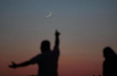 بث مباشر تحري هلال شهر شوال في الدول العربية وإعلان موعد عيد الفطر 2026