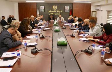 وزارة العمل والاحصاء الفلسطيني يطلقان دورة تدريبية مشتركة لتعزيز جودة البيانات وتطوير مؤشرات سوق العمل.