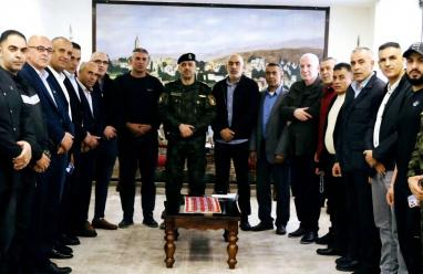 بالصور| اللواء العبد إبراهيم خليل يبحث تعزيز السلم الأهلي مع وفد من الأسرى المحررين وكبار الضباط