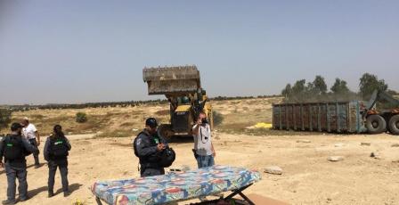 السلطات الإسرائيلية تهدم قرية العراقيب داخل أراضي الـ48 للمرة الـ244