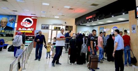 27 ألف مسافر تنقلوا عبر معبر الكرامة الأسبوع الماضي