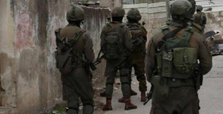 الاحتلال يقتحم حي سطح مرحبا في البيرة