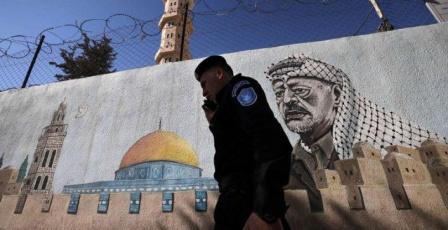 خاص | الخليل ترفض مشروع "الإمارة".. لا بديل عن منظمة التحرير