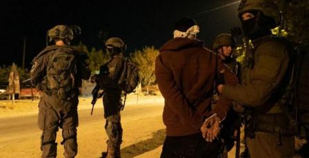 الاحتلال يعتقل شابا من يعبد على حاجز عسكري