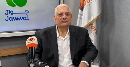 عزام إسماعيل.. من تحدي الإعاقة إلى قيادة بلدية البيرة وصناعة الأثر