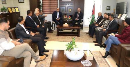 سليمية يستقبل سفير الأردن ومدير عام الشركة الأردنية الفلسطينية للتسويق الزراعي