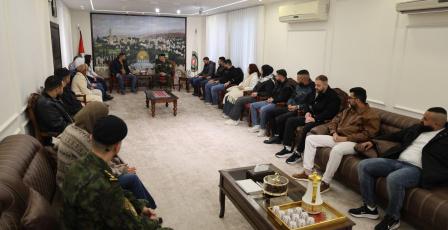 اللواء العبد إبراهيم خليل يستقبل وفد سكرتارية الشبيبة الفتحاوية المنتخب