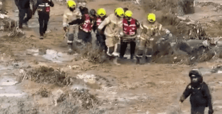 العثور على جثة شاب في بئر السبع جرفته السيول من جنوب الخليل