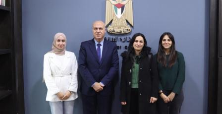 وزير الثقافة يبحث مع مدير مركز رواق للمعمار الشعبي التعاون المشترك