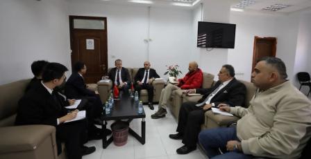 وزارة الاقتصاد تبحث مع نائب السفير الصيني متابعة تنفيذ الاتفاقيات وتعزيز التعاون