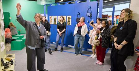 مسي فرانكفورت ترسم ملامح عالم الغد