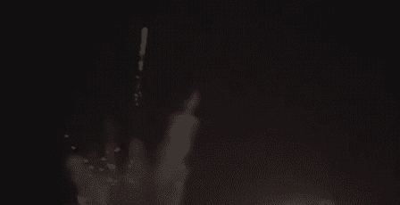 الاحتلال يقصف مبنى غرب مدينة غزة