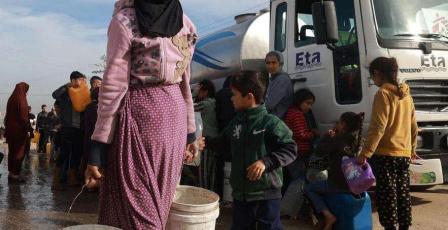 المرأة والمياه في فلسطين: واقع مائي قاسٍ يكشف عبئًا مضاعفًا تتحمله النساء والفتيات