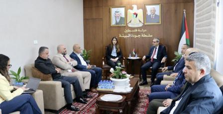 العطاري تبحث مع سمحان تعزيز السلامة والصحة المهنية وتوسيع التعاون البيئي في التدريب المهني