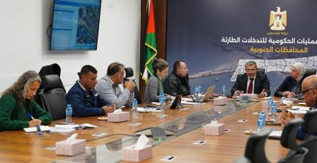 وكيل الحكم المحلي يترأس اجتماعًا لدراسة طلبات رفع الحماية عن الأراضي