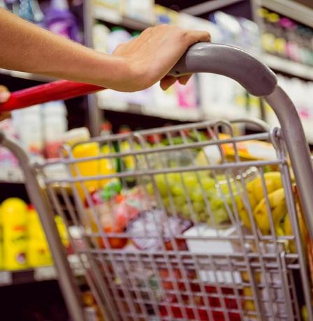 خاص| "حماية المستهلك" تحذّر من ارتفاع الأسعار قبيل رمضان وتطالب بسقوف سعرية ورقابة مشددة