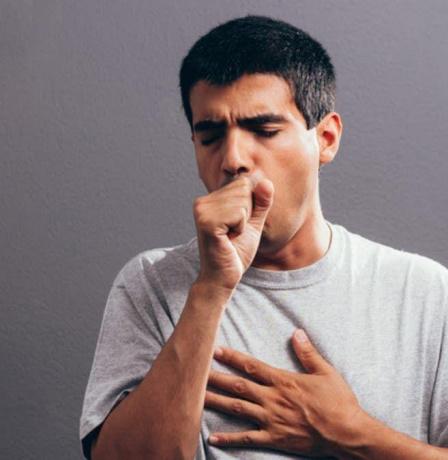 السعال الديكي.. طبيب الأسرة الدكتور سمير شماسنة يوضح مخاطره وطرق الوقاية