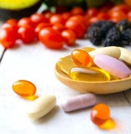 مكملات غذائية عليك تجنبها قبل النوم